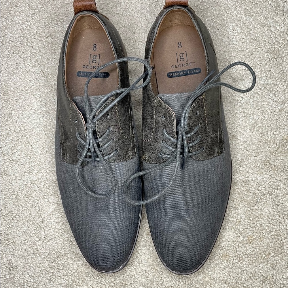 Dress shoes